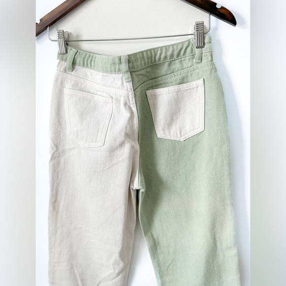 Colorblock Jeans - Picture 4 of 7